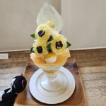 cafe days - メロン、マンゴーも使われています