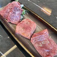 YORONIKU TOKYO AZABUDAIHILLS - 