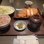 とんかつ濵かつ 博多デイトス店 - 