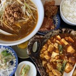 台湾料理 食の味 - 