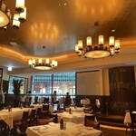 ウルフギャング・ステーキハウス - 