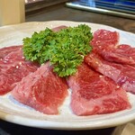 焼肉本舗 和家 - ★カルビ
      こちらも並なのに、他店の上カルビ以上な味わい！
      激ウマ♡