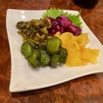 房総魚男 - 漬物盛り合わせ