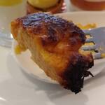 カフェ トスティーナ - マンゴーバスクチーズはこってり濃厚すぎました