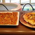 カフェ トスティーナ - プルコギ風ピザ、ホタテパン