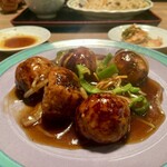 虹橋食堂 - 肉団子