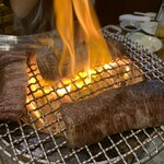 炭火焼肉ホルモンさわいし - 