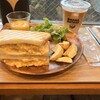ホットサンド専門店 'OHANABATAKE 大阪福島店