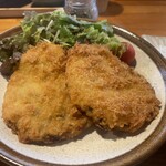 定越食堂 - マグロメンチ
