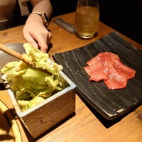 和牛とタン 焼肉 とみ 新橋本店 - 