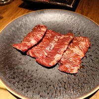 和牛とタン 焼肉 とみ 新橋本店 - 