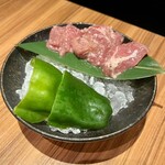 中目黒焼肉 登牛門 - 
