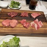 焼肉うしすけ - 