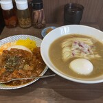 ヌードル＆スパイスカレー 今日の1番 - 