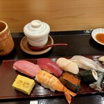 山喜鮨 - 菊(シャリ大盛)