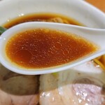 中華そば うえまち - スープうまい