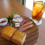 ブック&カフェ こ・らっしぇ - こめこすこーん650円（モーニングメニュー）