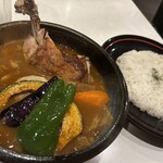 ひげ男爵 - チキンスープカレー