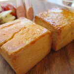 ブック&カフェ こ・らっしぇ - 米粉スコーンは、プレーン味と味噌味