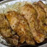 親子丼と鶏料理 鶏山賊 - 