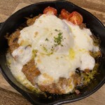 La Zucca di napoli - グリルハンバーグオンたまご