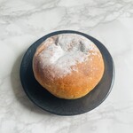 ブーランジェリー ボヌール - ショコラ（税別270円）