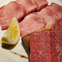 焼肉一頭両騨 町田本店 - 