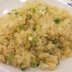 リンガーハット - 醤油の風味が香ばしいチャーハン