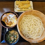 丸亀製麺 - 