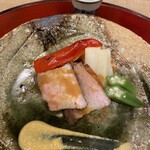 妙見石原荘 食菜石蔵 - 黒豚炭火焼き