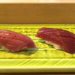 駒寿し - 本マグロ（中トロ・赤身）