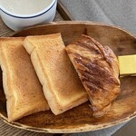 こむぎの杜ブンブン つきみ野店 - 