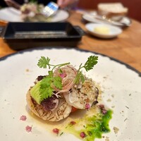 ザ タヴァン グリル＆ラウンジ - 