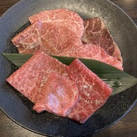 焼肉うしごろ 銀座並木通り店 - 