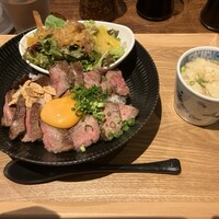 馬刺しと焼き鳥 グルマン三年坂 - 