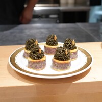 銀座 大石 - かつおのたたきとキャビアのグジェール