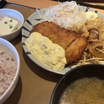 やよい軒 - 料理写真: