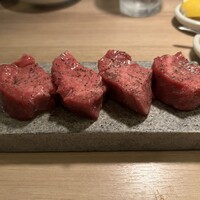 炭火焼肉 肉の匠 ひうち - 厚切りタン