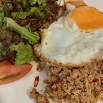 アバズカフェ - ガパオライス