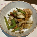 chinois 蓮歩 - 