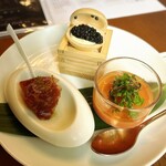 赤坂プリンス クラシックハウス - 前菜3種盛り。カニアレルギーのため、右手前はミモザに変更してくださいました。