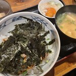 焼鳥 本陣 - とり丼