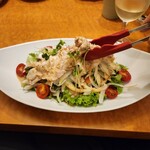 完全個室居酒屋 椿 - 冷しゃぶサラダ、ゴマだれがコクうま(^ω^)