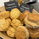 Morris & Brown Cafe - 