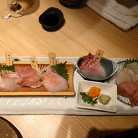 八吉 新宿西口店 - 