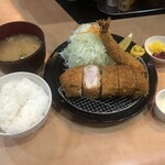 ロマンシング とんかつキッチン たぐ - 