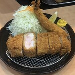 ロマンシング とんかつキッチン たぐ - 