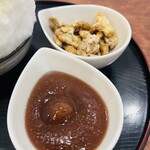 こひる庵 - カラメリゼくるみ250円　いちじくみつ300円