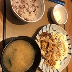 やよい軒 塩尻広丘店 - 