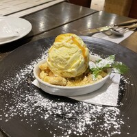ウルフギャング・パック カフェ 愛知芸術文化センター店 - 